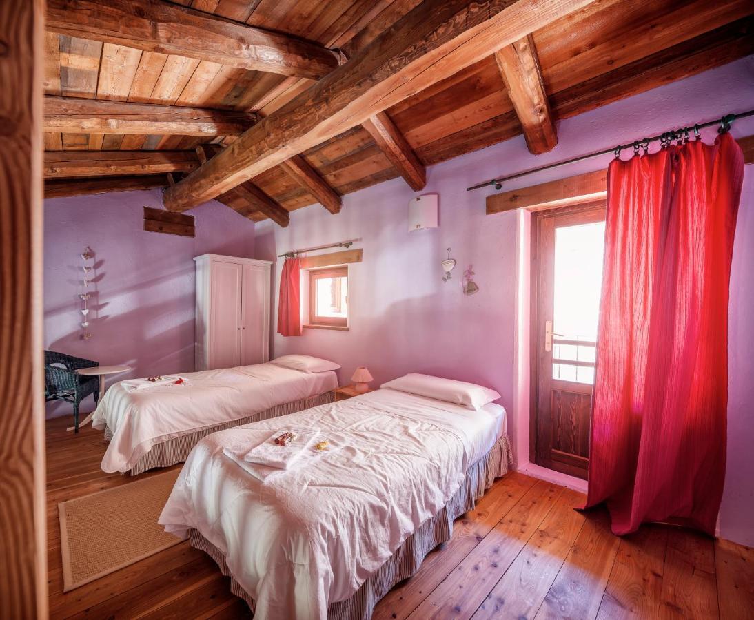 Locanda Del Silenzio Hotel Macra Exterior photo